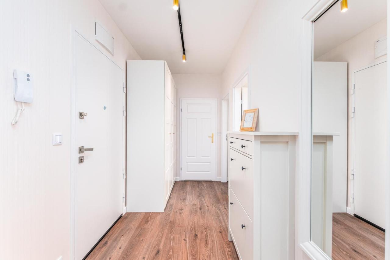 Aleja Sikorskiego 18 By Homeprime Warsaw Ngoại thất bức ảnh